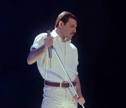 Muy Emotivo: No te pierdas el video indito de Freddie Mercury haciendo Time Waits For No One.